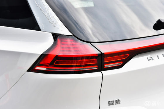 καθαρά ηλεκτρικά αυτοκίνητα AIWAYS U5 μακροχρόνιου ποσοστού 403km με την ταχύτητα 160Km/H