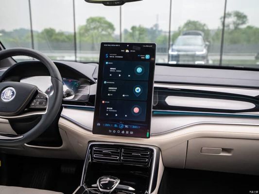 καθαρά ηλεκτρικά αυτοκίνητα ποσοστού 730Km