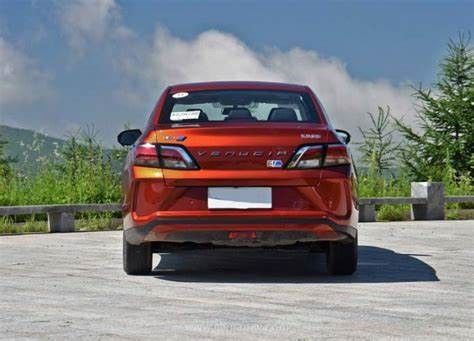 Dongfeng Nissan Venucia D60 EV με τιμόνι αριστερά αυτοκίνητο 2500mm - 3000mm Wheelbase