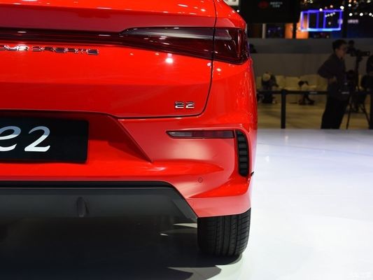 Νέο ηλεκτρικό αυτοκίνητο ενεργειακού Byd E2