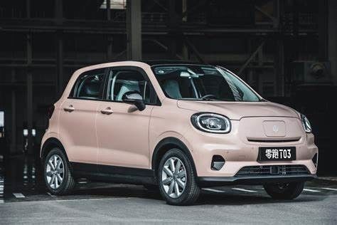 100km/h μικρά ηλεκτρικά οχήματα Leapmotor T03 CLTC 403km EV SUV αυτοκινήτων SUV