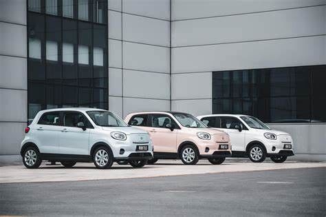 100km/h μικρά ηλεκτρικά οχήματα Leapmotor T03 CLTC 403km EV SUV αυτοκινήτων SUV