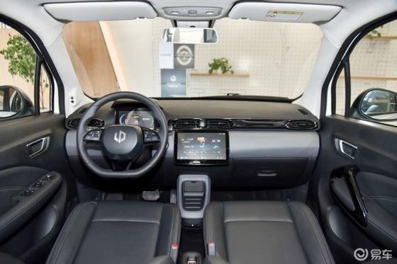 100km/h μικρά ηλεκτρικά οχήματα Leapmotor T03 CLTC 403km EV SUV αυτοκινήτων SUV