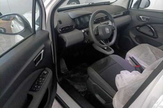 100km/h μικρά ηλεκτρικά οχήματα Leapmotor T03 CLTC 403km EV SUV αυτοκινήτων SUV