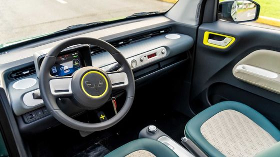 Μικρά 3 αυτοκίνητα 120km 2 πλαίσιο 4 πορτών του Game Boy Wuling ηλεκτρικό αυτοκίνητο Seater