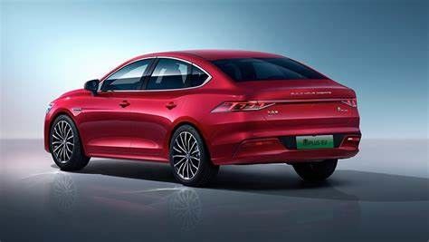 μέσου μεγέθους ηλεκτρικά αυτοκίνητα 400km