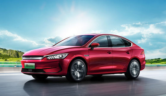 μέσου μεγέθους ηλεκτρικά αυτοκίνητα 400km