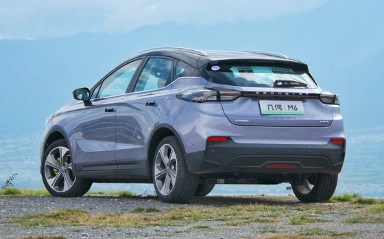 Πολυτέλειας ECO φιλική ηλεκτρική γεωμετρία M6 450km CLTC Drive SUV Geely αυτοκινήτων τετράτροχη