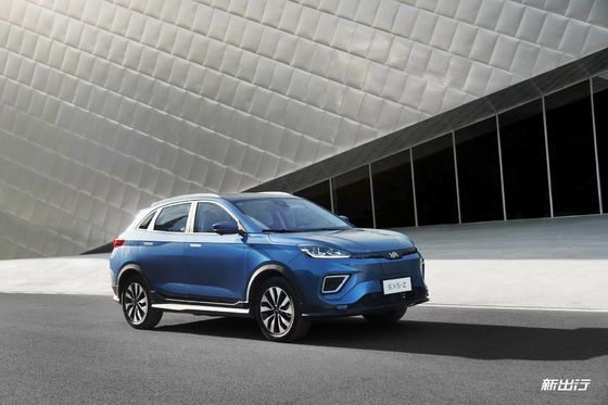 Ενήλικη μεγάλη ηλεκτρική καθαρή EV αυτοκινήτων σειρά οχημάτων 160km/h 403km Weima EX5 ηλεκτρική