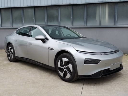 Τετράτροχα ηλεκτρικά οχήματα 480km Xiaopeng P7 ηλεκτρικό ενήλικο Συμβούλιο Πολιτιστικής Συνεργασίας αυτοκινήτων πιστοποιημένο