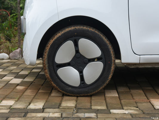 Νέα ενεργειακά οχήματα αυτοκινήτων 100km/h XIAOHU FEV μίνι EV για τον ενήλικο