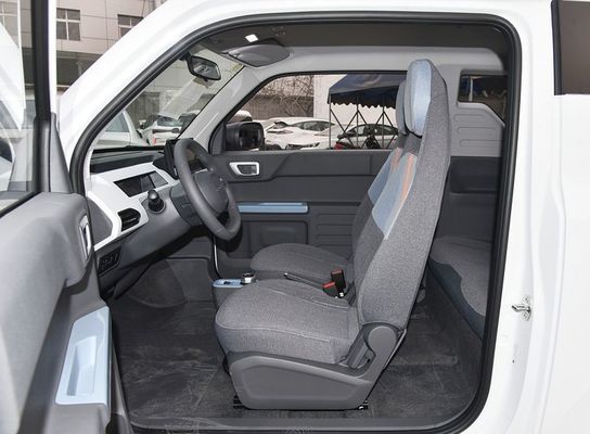 Μίνι EV Geely αυτοκίνητα 4 ηλεκτρική νέα ενέργεια 120km NEDC της Panda Hatchback καθισμάτων