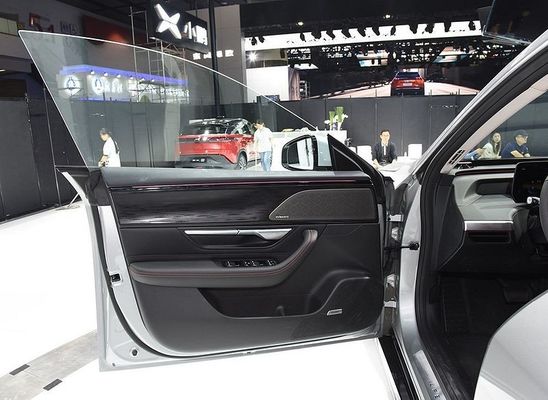 Ευφυές ηλεκτρικό αυτοκίνητο Xpeng P7 Nedc 2WD Limousine σειρά 4WD 480 586 670 706km