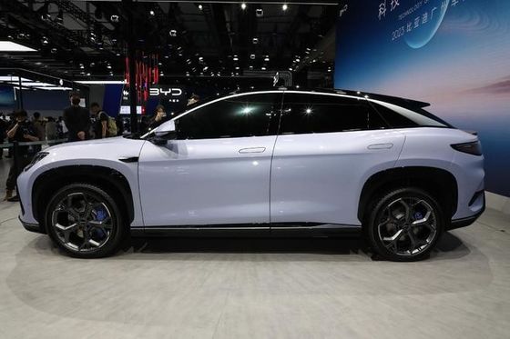 Όμορφο καθαρό ηλεκτρικό BYD Sea Lion 07 EV αυτοκίνητο νέο ενεργειακό όχημα με μπαταρία λεπίδας