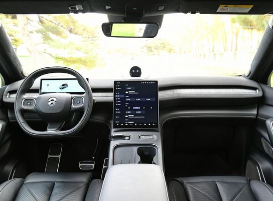 SUV στο NIO EC7 75kWh Ηλεκτρικό αυτοκίνητο με κινητήρα που παράγει 480 kW