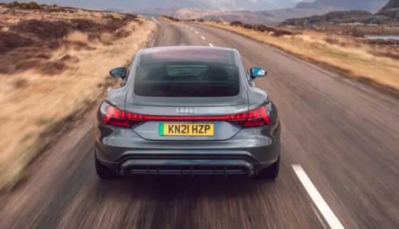 Το 2023 Audi e-Tron GT Το απόλυτο ηλεκτρικό αυτοκίνητο τεσσάρων θυρών με 673 ίππους 480 χλμ CLTC και χωρητικότητα μπαταρίας 93.4kwh