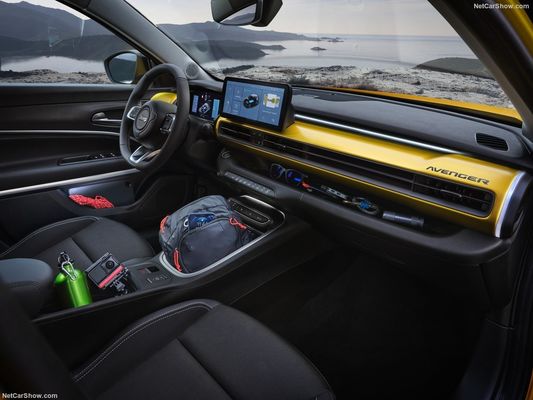 Μικρό Οικογενειακό Επικεντρωμένο Όλο Ηλεκτρικό Crossover SUV Jeep Avenger Με WLTP400km