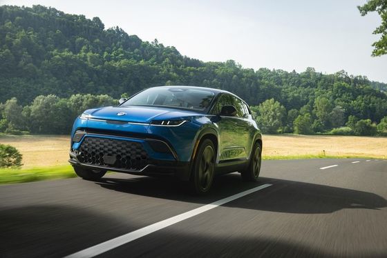 χαρακτηριστικό επιθυμητό ηλεκτρικό SUV της οικογένειας ηλεκτρικών SUV Fisker Ocean με ισχύ 556bhp/737Nm