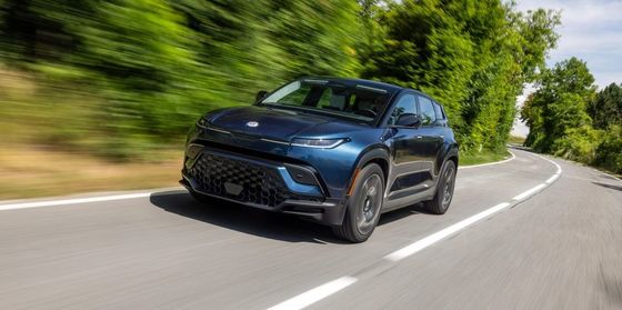 χαρακτηριστικό επιθυμητό ηλεκτρικό SUV της οικογένειας ηλεκτρικών SUV Fisker Ocean με ισχύ 556bhp/737Nm