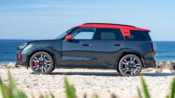 2024 Καθαρό ηλεκτρικό αυτοκίνητο Mini Cooper Countryman E SUV οικογένειας με σχήμα κουτιού 462km αυτονομία με 150km ισχύ του κινητήρα