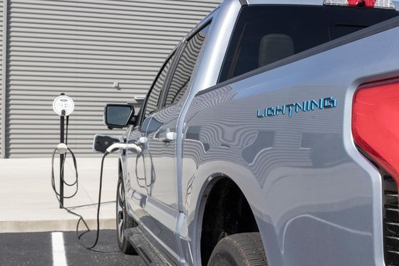 Ηλεκτρικό αυτοκίνητο Ford F-150 Lighting καθαρό ηλεκτρικό φορτηγό με μεγάλη εμβέλεια και τεράστια αποθήκευση