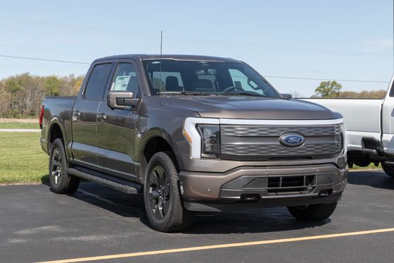 Ηλεκτρικό αυτοκίνητο Ford F-150 Lighting καθαρό ηλεκτρικό φορτηγό με μεγάλη εμβέλεια και τεράστια αποθήκευση