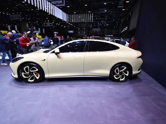 2024 Pure Electric Hatchback IM L6 Ηλεκτρικό Αυτοκίνητο με αυτονομία 770 χλμ.