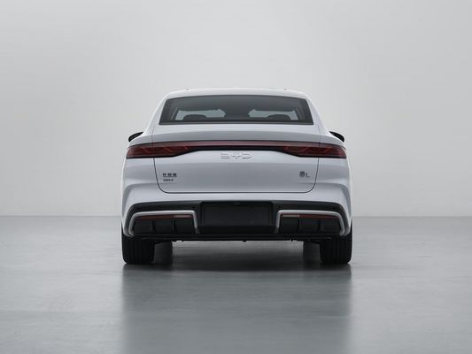 2024 BYD Qin L Plug In υβριδικό ηλεκτρικό αυτοκίνητο με αυτονομία 1000 χλμ.