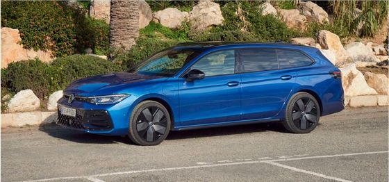 Πολυδιάστατο αυτοκίνητο VW Νέο Volkswagen Passat PHEV 2024 Με 268bhp & 400Nmof ροπή,7.4s Επιτάχυνση