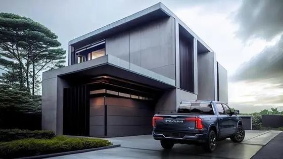 Όλο ηλεκτρικό μηδενικών εκπομπών Ραμ 1500 REV με εξαιρετικά κριτήρια σε ρυμούλκηση, μια εμβέλεια 350 μίλια με 168kwh μπαταρία