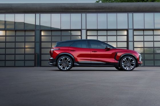 Το πρώτο πλήρως ηλεκτρικό SUV της Chevrolet, το Chevrolet Blazer EV 2024 προσφέρει 557 ίππους και αυτονομία 324 μιλίων