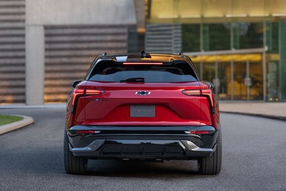 Το πρώτο πλήρως ηλεκτρικό SUV της Chevrolet, το Chevrolet Blazer EV 2024 προσφέρει 557 ίππους και αυτονομία 324 μιλίων