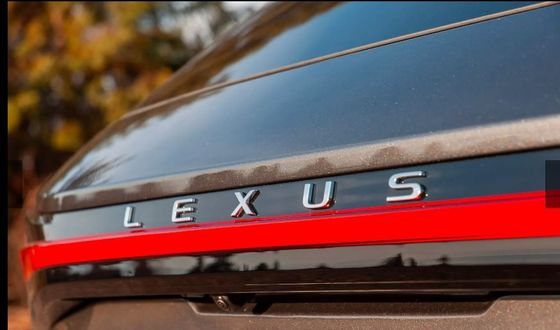 Λοξοφόρο crossover SUV 2024 Lexus RX 450h+ PHEV με ηλεκτρική αυτονομία 37 μιλίων