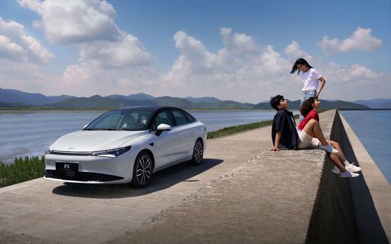 2024 Xpeng P5 Ηλεκτρικό Οχήμα EV Ηλεκτρικό Αυτοκίνητο Μεγάλη Απόσταση 480χλμ 155ΚW Δύναμη 170χλμ/ώρα