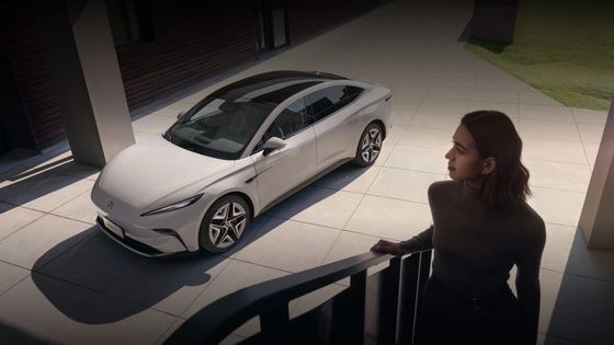 Αμιγώς ηλεκτρικό όχημα Feifan F7 έρχεται με δωρεάν φόρτιση μπαταρίας και ανταλλαγή για τη ζωή 500 χλμ RWD ηλεκτρικό αυτοκίνητο