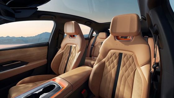 Το πρώτο καθαρά ηλεκτρικό όχημα Mazda EZ-6 είναι ένα κομψό πίσω τροχιά οδήγηση Saloon με