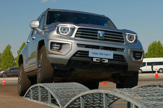 GWM TANK Luxury Off-road SUV PHEV AWD Drivetrain 190km/h Μέγιστη ταχύτητα Με κινητήρα V6 360t & 0,4h γρήγορο χρόνο φόρτισης