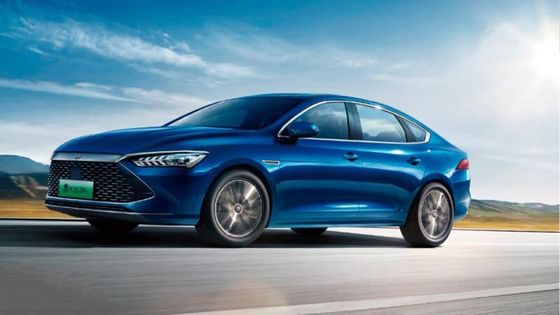 Νέο υβριδικό όχημα 2024 BYD Qin L Dm-i 1.5T 101Ps.L4 Μηχανή Με 218Ps Ηλεκτρική ισχύς 180km / h μέγιστη ταχύτητα