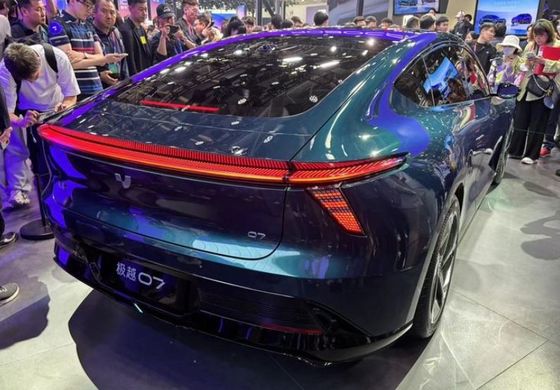 Προπώληση Geely&Baidu Joint Brand Jiyue07 καθαρά ηλεκτρικό όχημα με 200kw/271P.s ισχύς κινητήρα 2WD κίνηση 4θυρών/5θέσεων