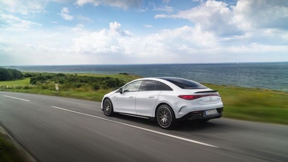 Ηλεκτρικό όχημα μεγάλης εμβέλειας Mercedes-Benz EQE AMG 53 4MATIC+με ισχύ κινητήρα 460kw/625P.s 220km/h μέγιστη ταχύτητα