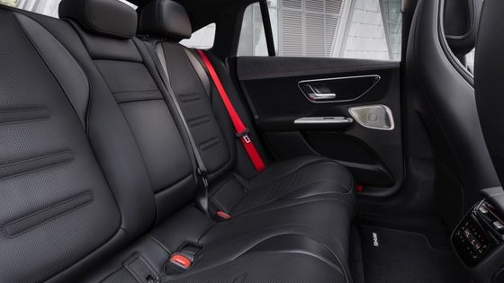 Ηλεκτρικό όχημα μεγάλης εμβέλειας Mercedes-Benz EQE AMG 53 4MATIC+με ισχύ κινητήρα 460kw/625P.s 220km/h μέγιστη ταχύτητα