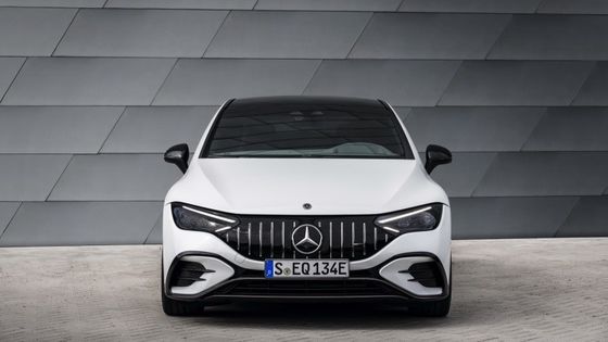 Ηλεκτρικό όχημα μεγάλης εμβέλειας Mercedes-Benz EQE AMG 53 4MATIC+με ισχύ κινητήρα 460kw/625P.s 220km/h μέγιστη ταχύτητα