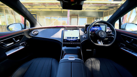 άνετο ηλεκτρικό όχημα Benz EQE 350 Sedan 515 χλμ. Μακρά αυτονομία 215kW δύναμη Επιτάχυνση 0-100χλμ. Σε6.3s Καθαρό ηλεκτρικό