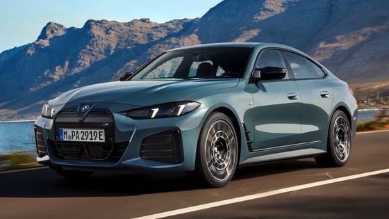 Καθαρό ηλεκτρικό όχημα υψηλής απόδοσης 450χλμ. BMW i4 επιτάχυνση 0-100χλμ. σε 3,9s 225χλμ.