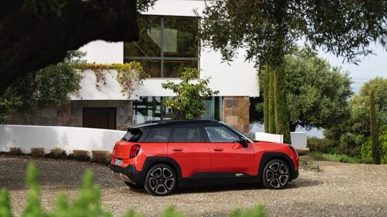 Όλο νέο MINI Aceman SE 54.2kwh μπαταρία με δυνατή 215hp & 330N.m κινητήρα 7.1s επιτάχυνση 0-100km / h