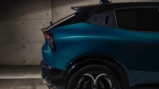 Πρώτο ηλεκτρικό αυτοκίνητο Alfa Romeo Junior Electric με μπαταρία 54,8kwh και μέγιστη ισχύ 158kW, μέχρι και 345 μίλια.