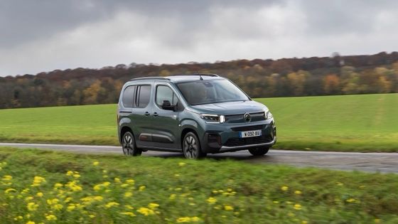 ΝΕΑ CITROEN e-Berlingo Νέο ηλεκτρικό όχημα 339χλμ Περιοχή 52kwh μπαταρία με 100kw ((136P.s) Δύναμη κινητήρα &132km/h μέγιστη ταχύτητα