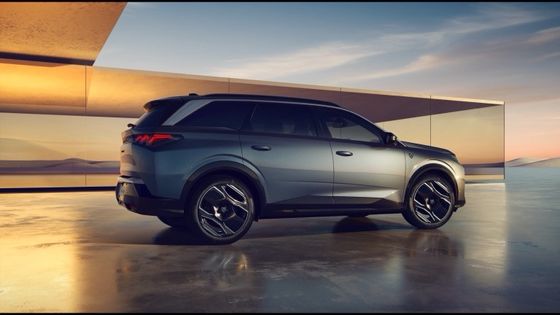 Προπώληση 2024 Peugeot E-5008 SUV 500χλμ. Περισσότερη αυτονομία 326 ίππων (240 KW) Δύο κινητήρες AWD Καθαρό ηλεκτρικό όχημα