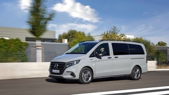 9 θέσεις EV Mercedes-Benz EVito Tourer Long με ηλεκτρικό κινητήρα 201bhp και μπαταρία 90kWh