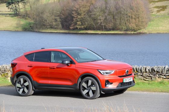 Όλο το EV Volvo EC40 Ultimate Twin Motor με WLTP 326Miles 4.7sec επιτάχυνση 0-62mph 408hp κινητήρα ίππων